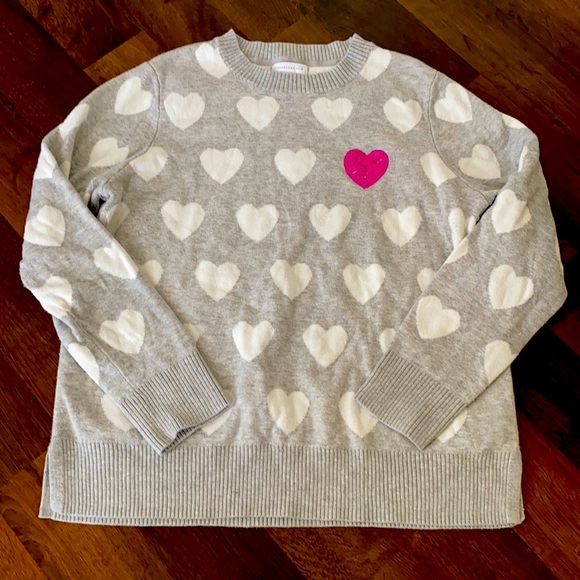 Macy's Sweaters - Macy’s heart sweater